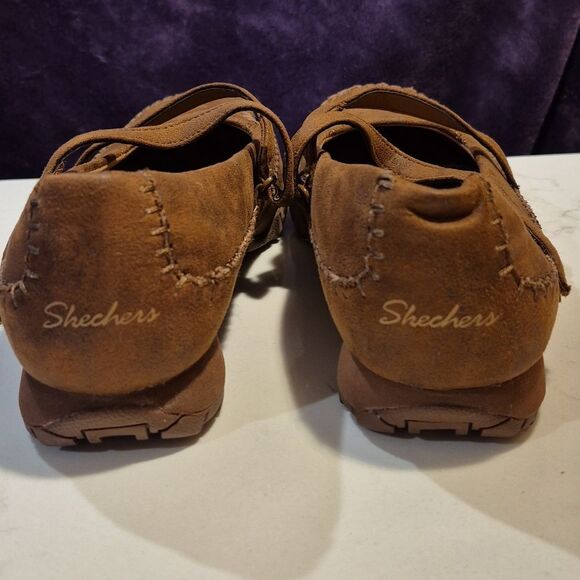 Skechers 8 Brown Mary Jane Velcro Closure Sneakers - NWOT - Picture 4 of 6